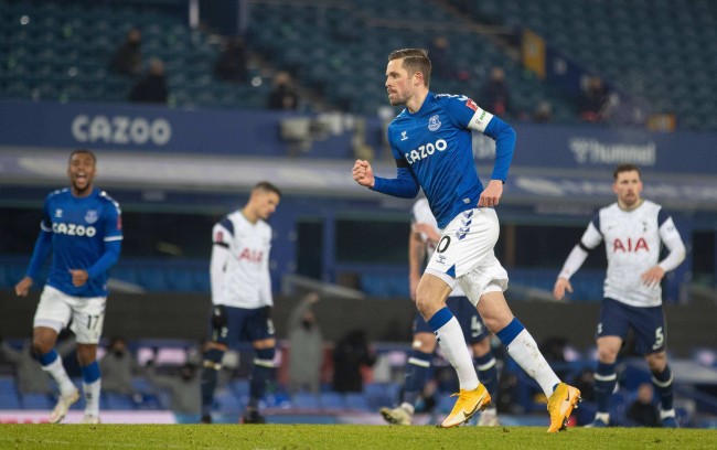 球世界中 球世界中